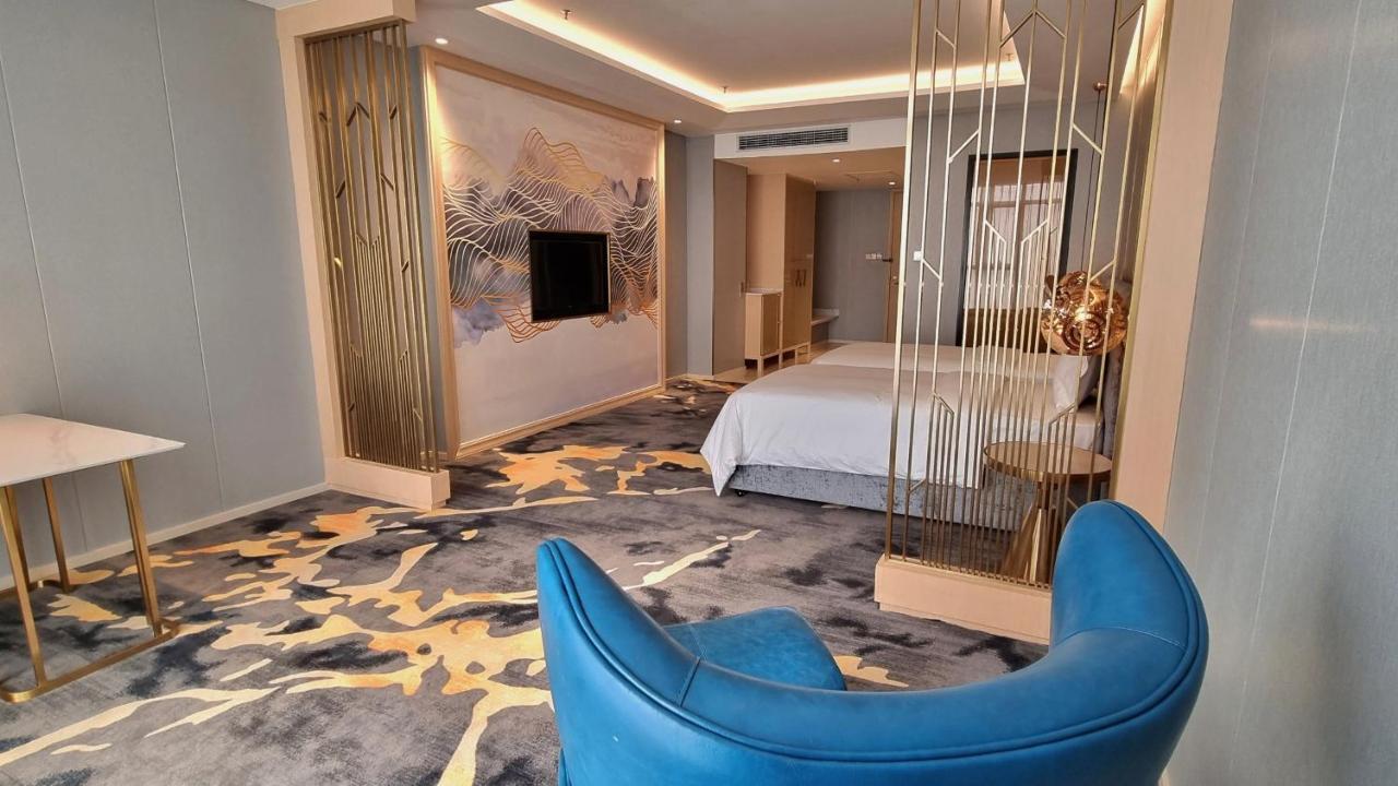 Won Majestic Hotel Cambodia Сіануквіль Екстер'єр фото